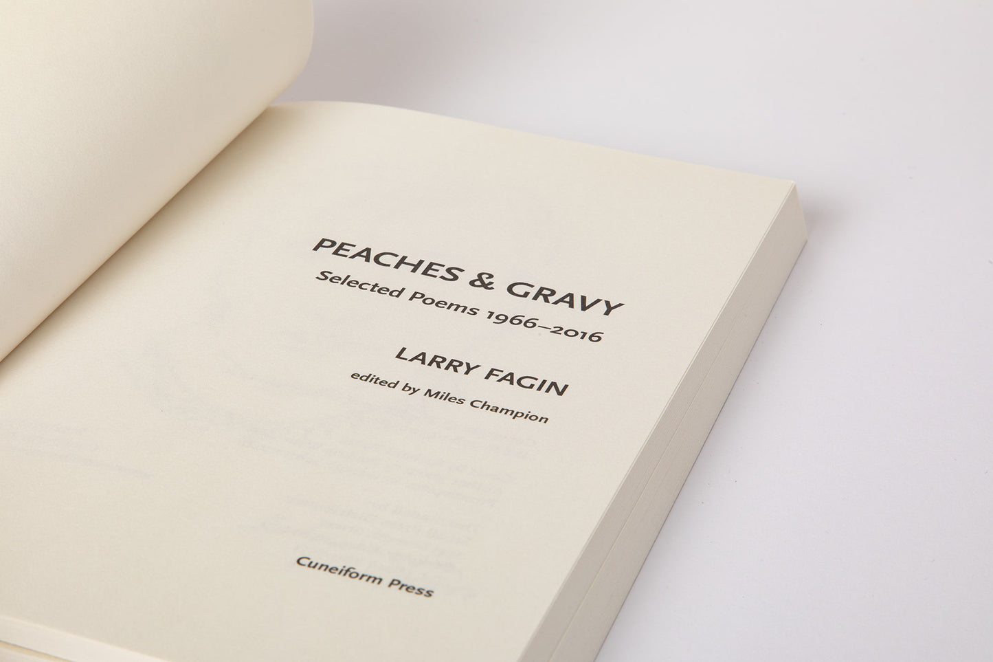 Larry Fagin : Peaches & Gravy: Selected Poems 1966-2016